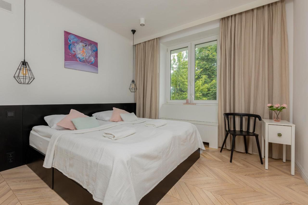 Trendy Apartment Marszalkowska With City View Near Ogrod Saski By Noclegi Renters 바르샤바 외부 사진